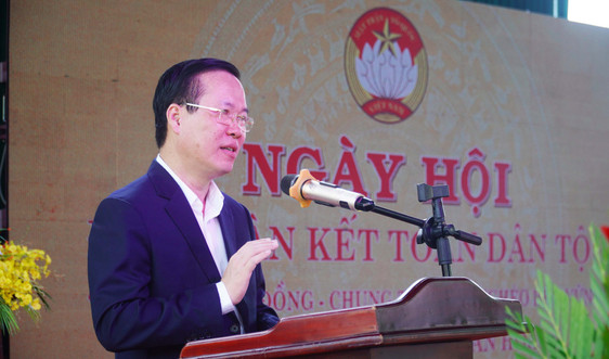 Thường trực Ban Bí thư Võ Văn Thưởng tham dự Ngày hội đại đoàn kết tại Thừa Thiên - Huế
