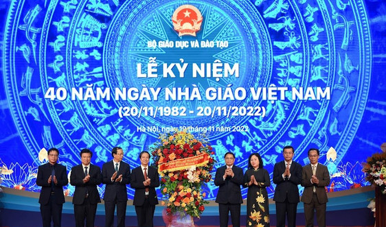 Bộ GD&ĐT tổ chức Lễ kỷ niệm 40 năm ngày Nhà giáo Việt Nam