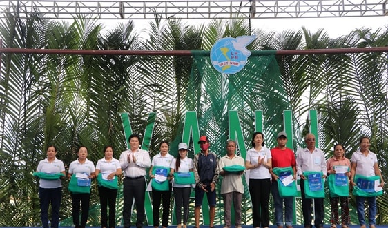 Quảng Ngãi: Tấm lưới xanh lan toả thông điệp chung tay bảo vệ môi trường biển 