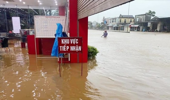 Thừa Thiên – Huế: Nước lũ cuốn trôi Bí thư Đảng ủy xã, thêm 2 người mất tích