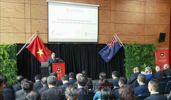 Chủ tịch Quốc hội Vương Đình Huệ dự Diễn đàn Hợp tác giáo dục Việt Nam - New Zealand