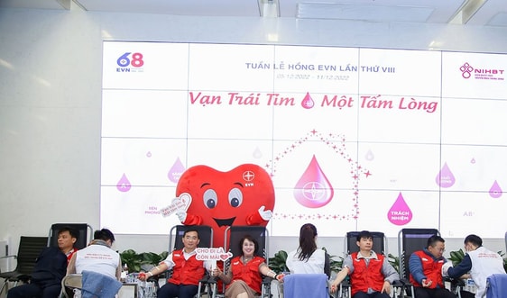 Lễ phát động tuần lễ hồng EVN lần thứ VIII "Vạn trái tim - một tấm lòng"