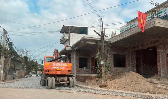 “Cặp đôi” nhà thầu liên tục “hoán đổi” vị trí trúng - trượt thầu