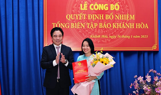 Bà Thái Thị Lệ Hằng giữ chức vụ Tổng Biên tập Báo Khánh Hòa
