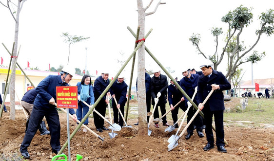 Lạng Sơn: Hưởng ứng “Tết trồng cây đời đời nhớ ơn Bác Hồ” Xuân Quý Mão