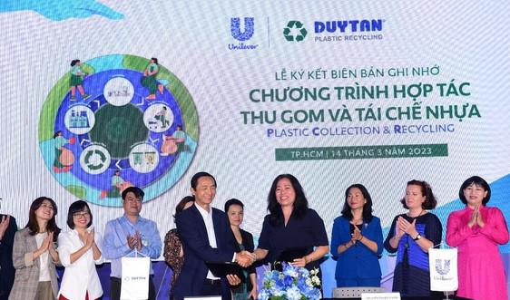 Unilever Việt Nam - Tái Chế Duy Tân:  Hợp tác giải quyết "nút thắt" thu gom và tái chế nhựa, thúc đẩy kinh tế tuần hoàn