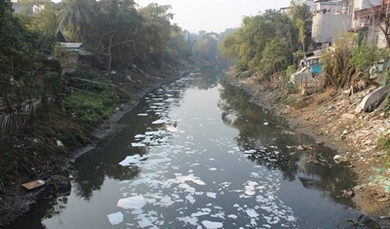 Thúc đẩy thay đổi, tìm giải pháp tối ưu cho nước: Cơ hội hồi sinh những dòng sông “chết”