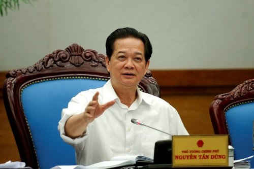 Thủ tướng Chính phủ Nguyễn Tấn Dũng: Bớt thủ tục sẽ bớt tham nhũng