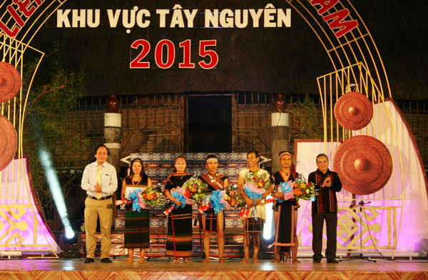 Liên hoan Dân ca Việt Nam 2015 - Khu vực Tây Nguyên kết thúc thành công