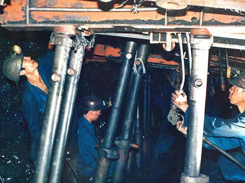 Công trình khai thác hầm lò mỏ than Núi Béo: Đẩy nhanh tiến độ xây dựng