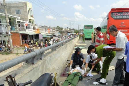 Trà Vinh: Tai nạn giao thông kinh hoàng khiến 4 người chết, 2 người bị thương