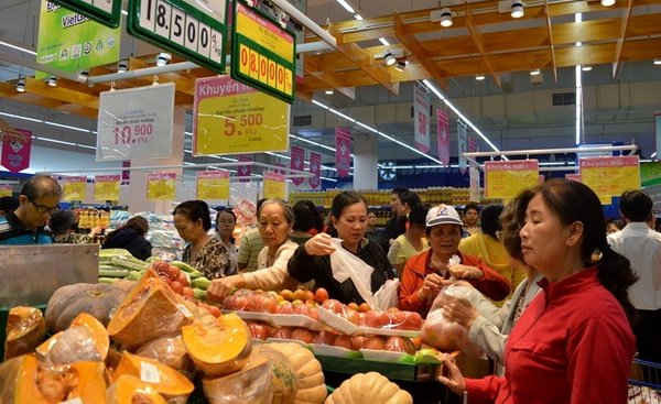 Hệ thống siêu thị Co.opmart chưa tăng giá hàng hóa theo giá xăng