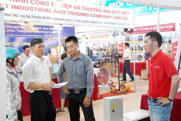 Hội chợ Công nghiệp - Thương mại Đà Nẵng 2015