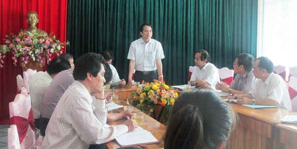 Thứ trưởng Bộ GDĐT kiểm tra công tác tổ chức thi THPT quốc gia tại Gia Lai