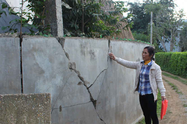 Điện Biên: Người Pom Lót khổ sở vì sống chung với bụi