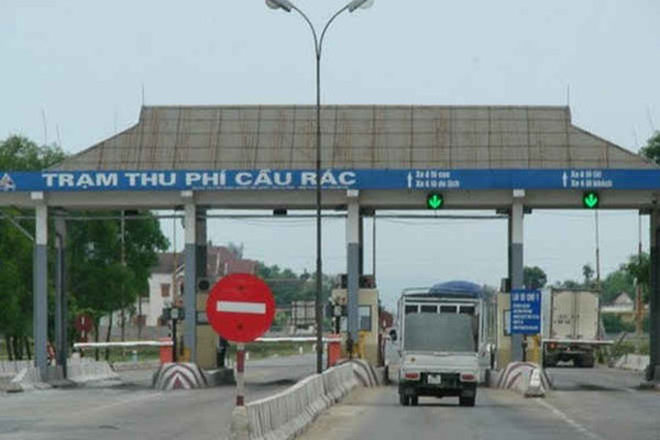 Hà Tĩnh: Trạm thu phí cầu Rác tăng giá vé