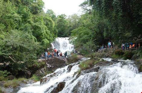 Công an Đà Lạt xác nhận 3 du khách nước ngoài tử nạn ở thác Datanla