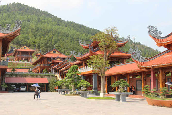 Uông Bí: Phát huy lợi thế của vùng đất trung tâm Phật giáo