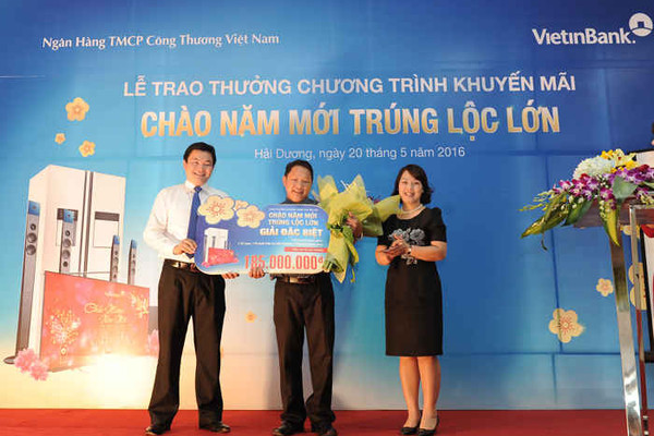 VietinBank trao giải Đặc biệt "Chào năm mới - Trúng lộc lớn"