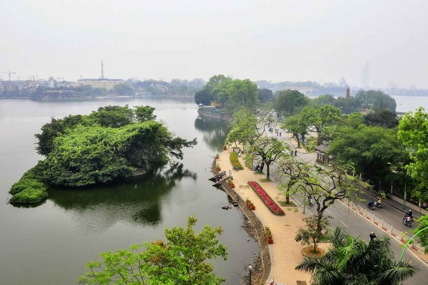 Mê say vẻ đẹp Tây Hồ