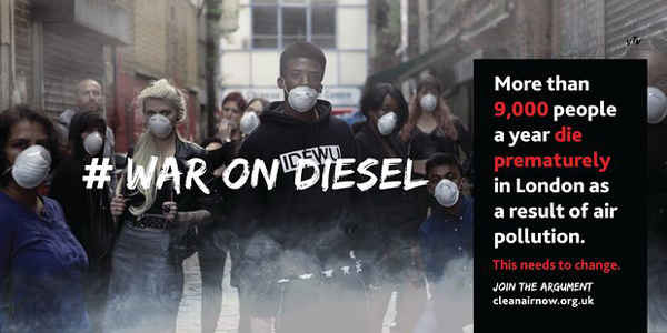 Giới trẻ London phát động chiến dịch áp phích độc lập để cảnh báo ô nhiễm