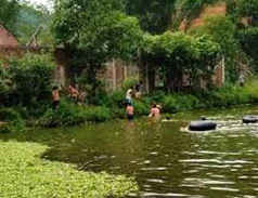 Hà Tĩnh: Học bơi, hai bố con đuối nước tử vong