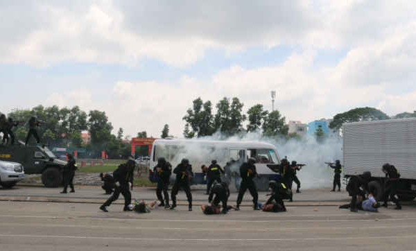 Trung đoàn Cảnh sát cơ động Tây Nam Bộ kỷ niệm 15 năm ngày thành lập