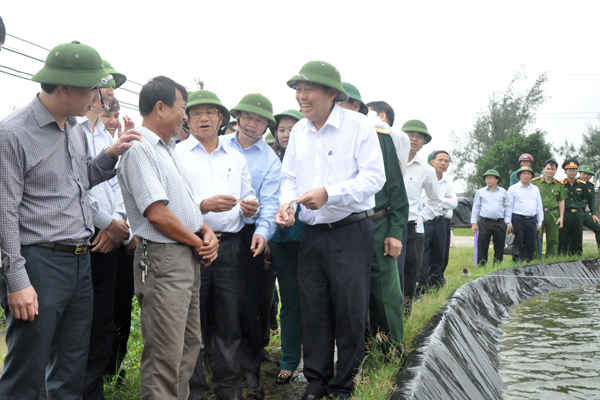 Phó Thủ tướng Trương Hòa Bình kiểm tra việc bồi thường thiệt hại sau sự cố môi trường tại Hà Tĩnh