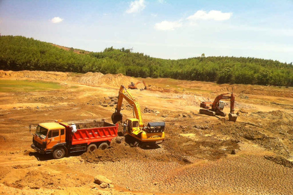 Hệ lụy khai thác khoáng sản ở miền Trung: Tàn phá môi trường