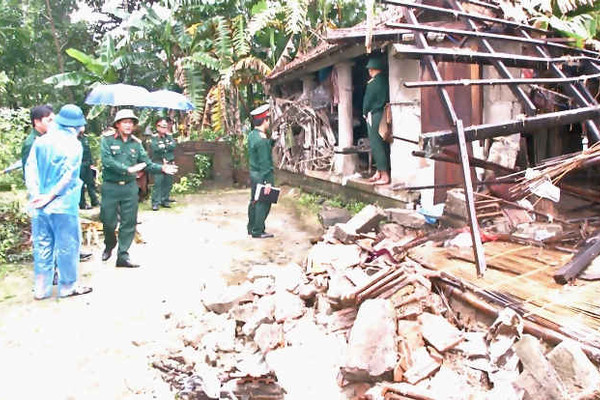 Quân khu 5 khảo sát thiệt hại sau lũ lụt tại Quảng Ngãi