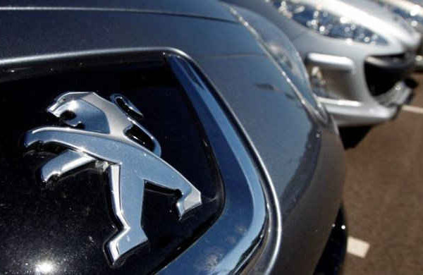 Hãng sản xuất xe Peugeot bị nghi gian lận khí thải động cơ diesel