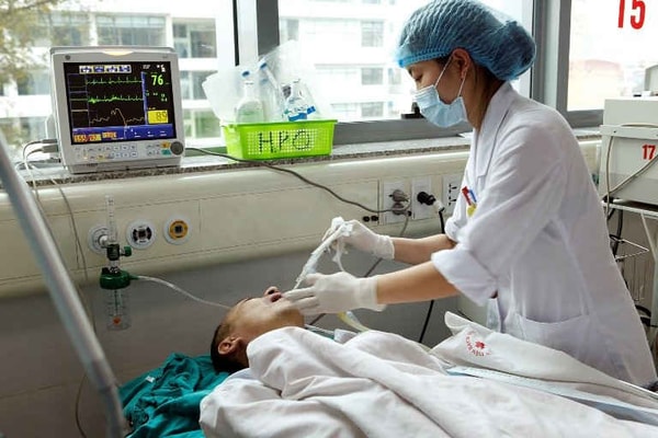 Bệnh viện Bạch Mai: Nỗ lực cải thiện chăm sóc, điều trị người bệnh