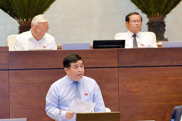 Bộ trưởng Nguyễn Chí Dũng: Không đánh đổi môi trường hay bất ổn vĩ mô để lấy tăng trưởng