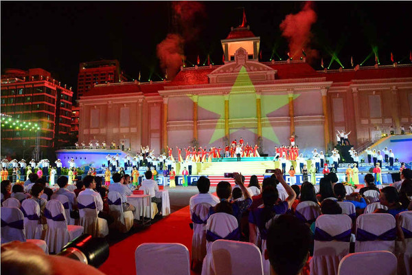 Khai mạc Festival biển Nha Trang 2017