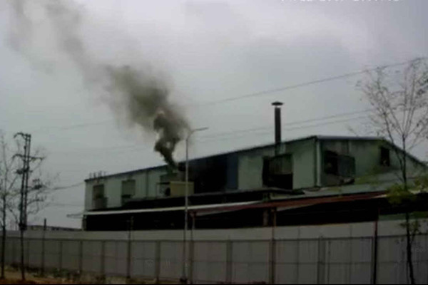 Nhiều hộ dân "sống dở chết dở" vì khói thải nhà máy của tập đoàn Sunhouse