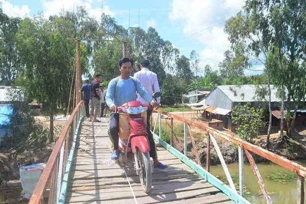 Tập đoàn Tân Hiệp Phát tiếp tục tài trợ xây cầu tại các tỉnh Đồng Bằng Sông Cửu Long