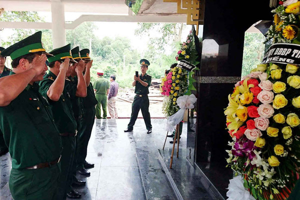 Khánh thành nhà bia tưởng niệm các liệt sĩ hy sinh để bảo vệ biên giới