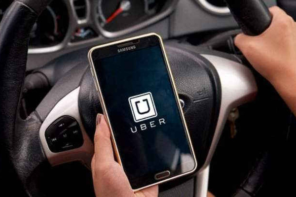 Uber chính thức tăng giá cước tại TPHCM từ hôm nay