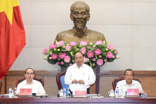 Thủ tướng: Xác định rõ nhiệm vụ gì có thể phân cấp cho TPHCM