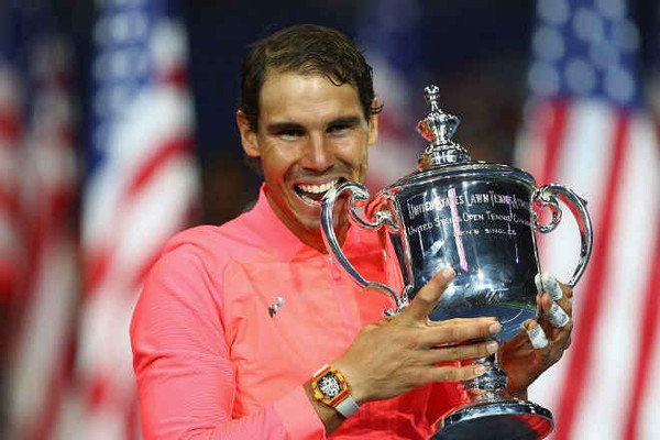 US Open 2017: Nadal thắng áp đảo ở chung kết Mỹ Mở rộng bám đuổi Federer về danh hiệu