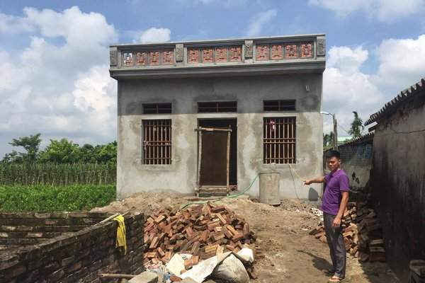 Khoái Châu - Hưng Yên: Ngang nhiên xây nhà trên đất của người khác