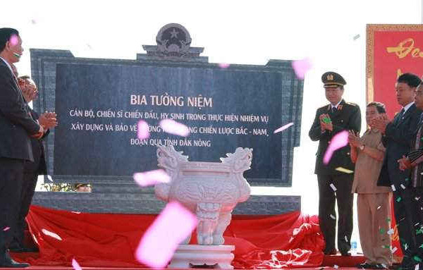 Đắk Nông:  Đặt bia tưởng niệm tại điểm khai thông đường Hồ Chí Minh