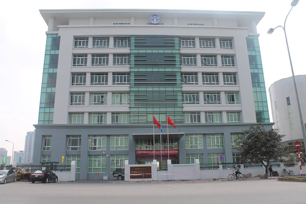 Yêu cầu 15 nhà đầu tư tạm dừng thi công