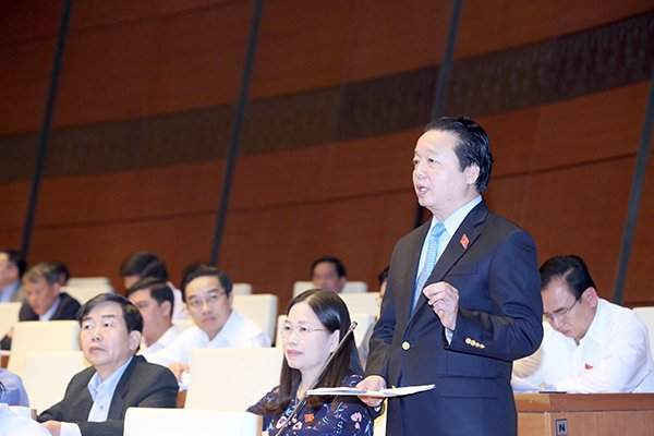Bộ trưởng Trần Hồng Hà giải trình các vấn đề Quốc hội và cử tri quan tâm