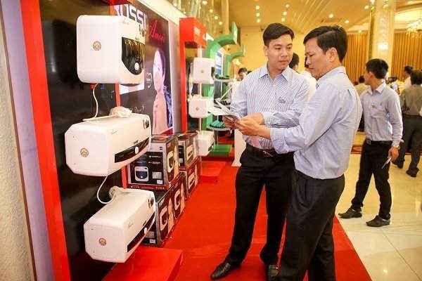 200.000 sản phẩm Rossi Amore được bán ra trong vòng 1 năm