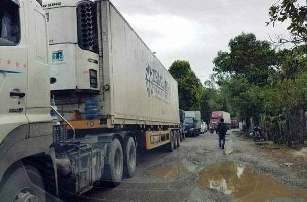 Sửa chữa khẩn cấp Quốc lộ 40B
