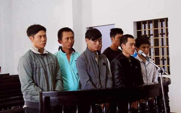 Đắk Nông: Xét xử phúc thẩm 8 bảo vệ Công ty Long Sơn đánh người tàn phế