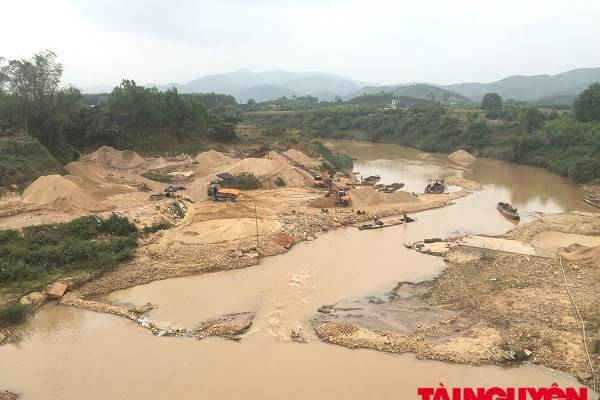 Bắc Giang: Tăng cường xử lý vi phạm trong khai thác, kinh doanh cát, sỏi trái phép