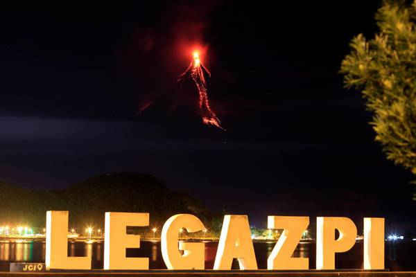 Philippines chuẩn bị ứng phó với trường hợp khẩn cấp về núi lửa trong ba tháng