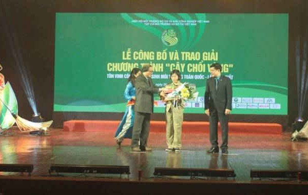 Trao giải Cây chổi vàng tôn vinh công nhân vệ sinh môi trường